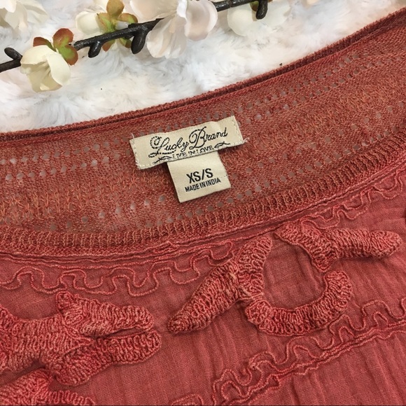 🍀Lucky Brand Boho Open Knit Rust Top Sz S - Picture 3 of 8